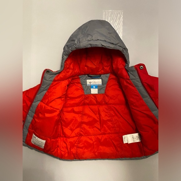 Columbia Kids Red and Gray Puffer Jacket - Picture 6 of 8